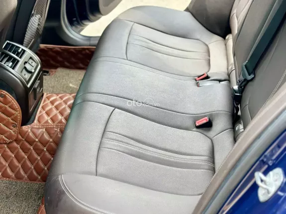 VinFast LUX A2.0 Tiêu chuẩn 2021 - Một chủ từ mới chuẩn km đi