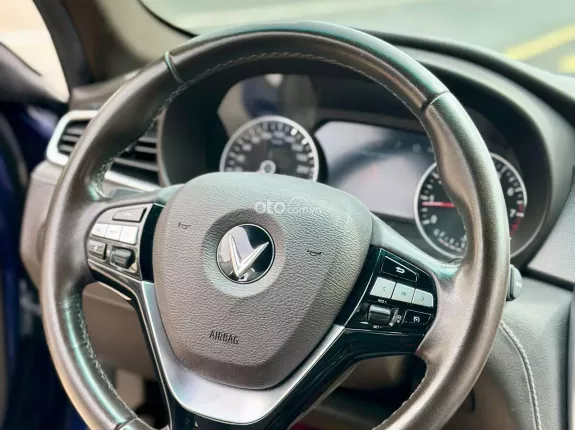 VinFast LUX A2.0 Tiêu chuẩn 2021 - Một chủ từ mới chuẩn km đi