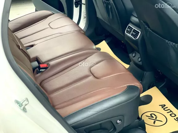 Hyundai Santa Fe 2.2 Dầu Cao cấp 2022 - Cam kết không đâm đụng, không ngập nước