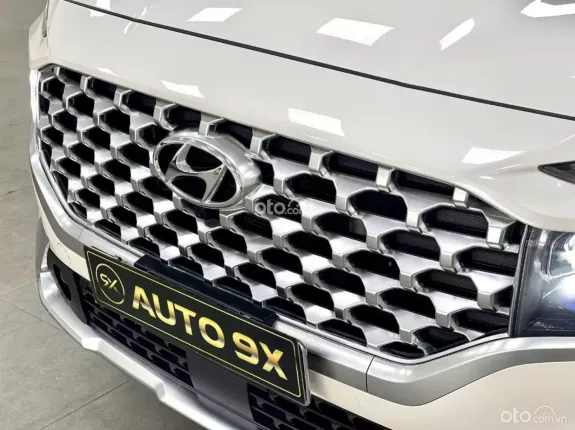 Hyundai Santa Fe 2.2 Dầu Cao cấp 2022 - Cam kết không đâm đụng, không ngập nước