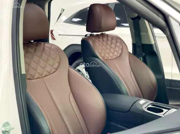 Hyundai Santa Fe 2.2 Dầu Cao cấp 2022 - Cam kết không đâm đụng, không ngập nước