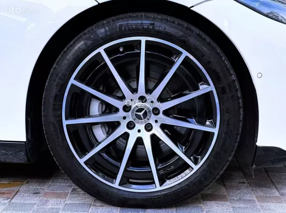 Mercedes-Benz EQS 2023 - Siêu lướt 3.200 km, đủ hồ sơ sang tên