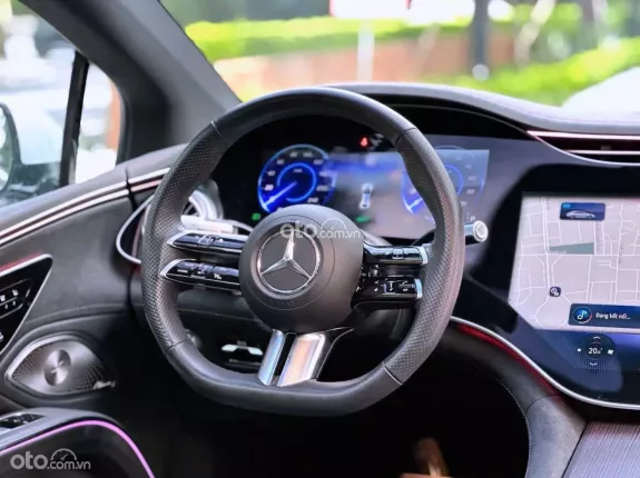 Mercedes-Benz EQS 2023 - Siêu lướt 3.200 km, đủ hồ sơ sang tên