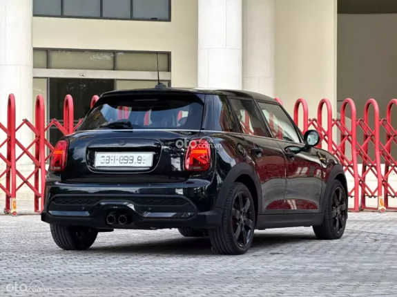 Mini Cooper S 5 cửa 2023 - Xe đăng ký tháng 12/2024