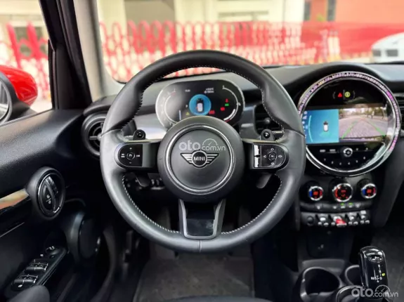 Mini Cooper S 5 cửa 2023 - Xe đăng ký tháng 12/2024