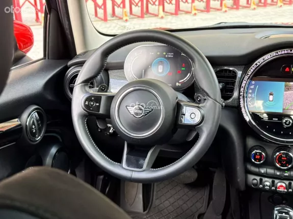 Mini Cooper S 5 cửa 2023 - Xe đăng ký tháng 12/2024