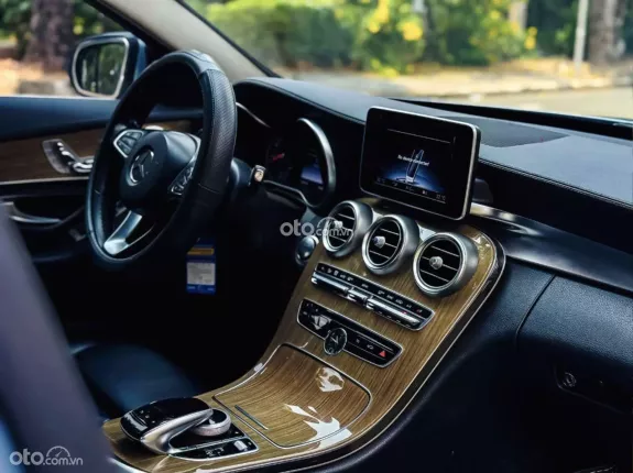 Mercedes-Benz C250 Exclusive 2015 - Xe lướt odo thấp giá tốt nhất thị trường