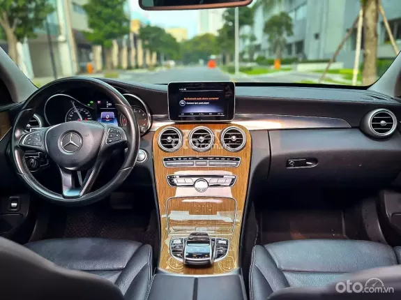 Mercedes-Benz C250 Exclusive 2015 - Xe lướt odo thấp giá tốt nhất thị trường