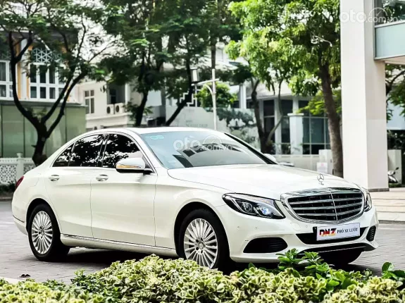 Mercedes-Benz C250 Exclusive 2015 - Xe lướt odo thấp giá tốt nhất thị trường