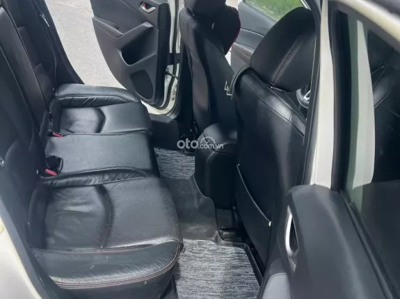 Mazda 3 1.5L Sedan 2015 - Xe tư nhân, đẹp chất, không lỗi Nội ngoại thất đẹp. Lốp mới, màn cam đủ