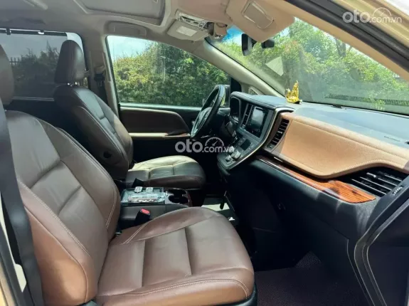 Toyota Sienna Limited 3.5 AT AWD 2017 - 1 đời chủ - full lịch sử hãng