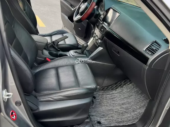 Mazda CX-5 2.0 Deluxe 2015 - Xe tư nhân, đẹp xuất sắc, không lỗi nhỏ. Xe chất! Nội thất tươi mới, ngoai thất đẹp