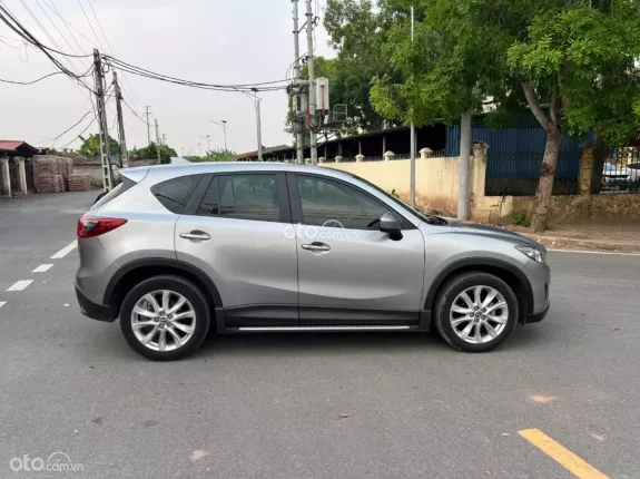 Mazda CX-5 2.0 Deluxe 2015 - Xe tư nhân, đẹp xuất sắc, không lỗi nhỏ. Xe chất! Nội thất tươi mới, ngoai thất đẹp