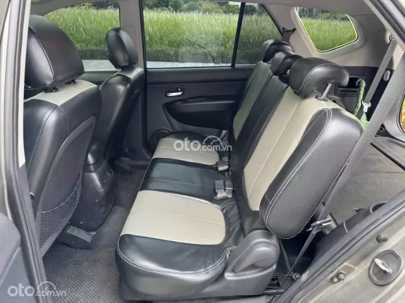 Kia Carens SX 2.0 AT 2011 - Kia Carens sx2011 số tự động, 1 chủ từ mới chạy cực ít