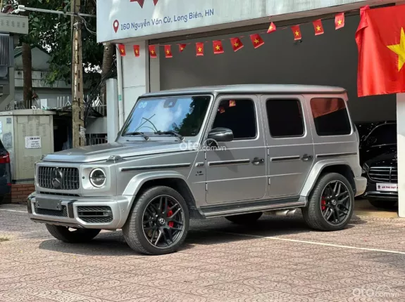 Mercedes-Benz AMG G63 4Matic 2021 - Xe màu xám nội thất đỏ