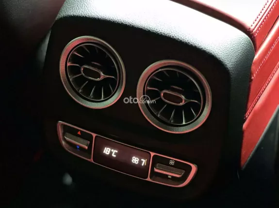 Mercedes-Benz AMG G63 4Matic 2021 - Xe màu xám nội thất đỏ