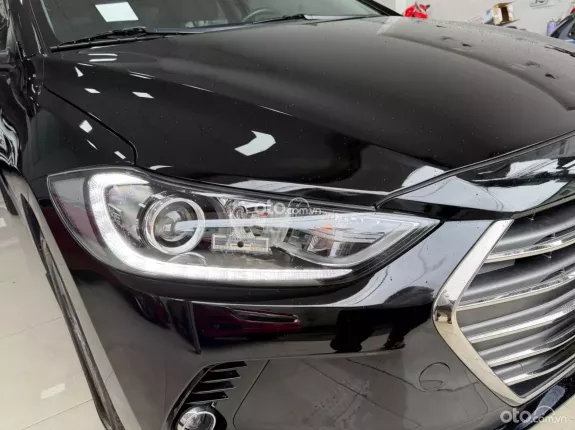 Hyundai Elantra 1.6 AT Đặc biệt 2016 - Xe còn rất rất mới