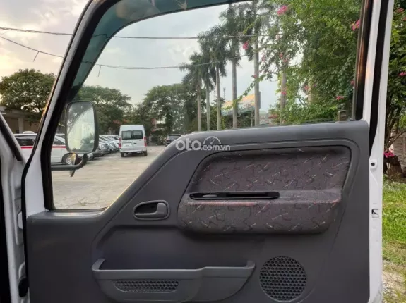 Kia K2700 2013 - Bán Kia K3000s thùng kín, sản xuất 2013 thùng 3m4, tải 1t2