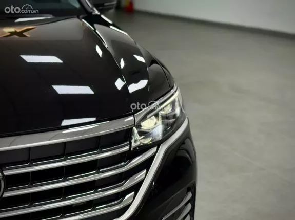 Volkswagen Viloran Luxury 2025 - Cam kết xe không đâm đụng, không ngập nước, không tua km