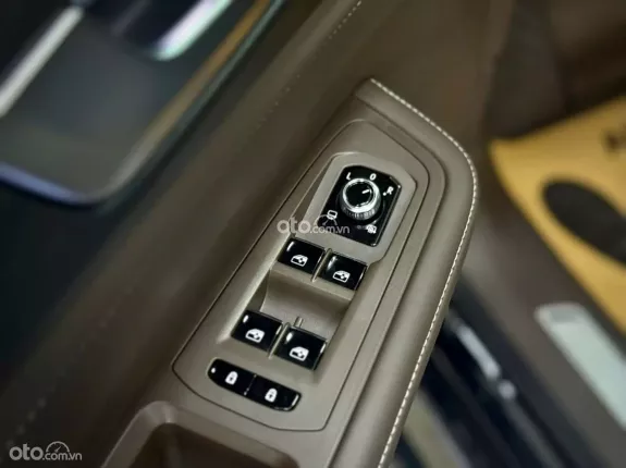 Volkswagen Viloran Luxury 2025 - Cam kết xe không đâm đụng, không ngập nước, không tua km
