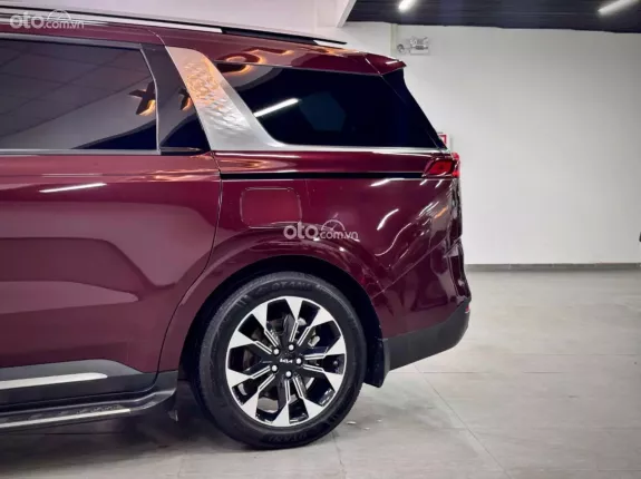 Kia Carnival 2.2D Signature 2023 - Model 2024 Full Options