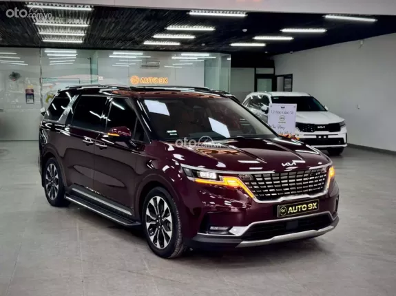 Kia Carnival 2.2D Signature 2023 - Model 2024 Full Options