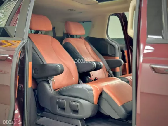 Kia Carnival 2.2D Signature 2023 - Model 2024 Full Options