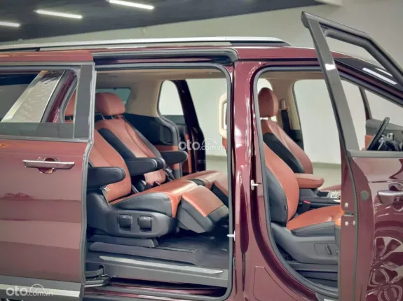 Kia Carnival 2.2D Signature 2023 - Model 2024 Full Options