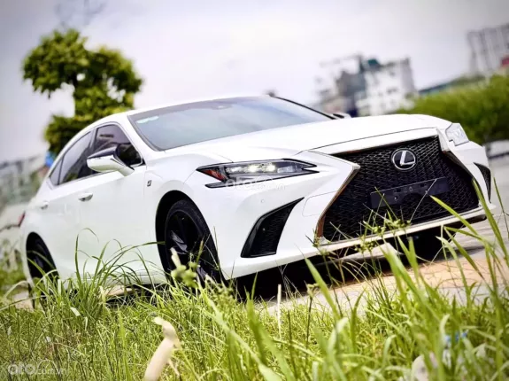 Lexus ES 250 F-Sport 2022 - Model 2023, tư nhân chính chủ, nhập Nhật nguyên chiếc