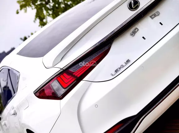 Lexus ES 250 F-Sport 2022 - Model 2023, tư nhân chính chủ, nhập Nhật nguyên chiếc
