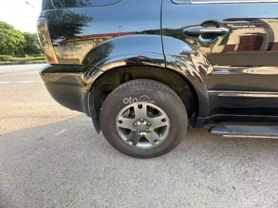 Ford Escape 2004 - Lốp mới tinh cả dàn nhé về chỉ đổ xăng chạy