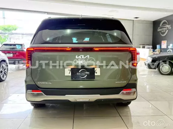 Kia Carnival 2.2D Signature 2024 - Xe đảm bảo chất lượng hỗ trợ kiểm tra tại hãng