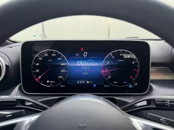 Mercedes-Benz C200 Avantgarde 2025 - Mercedes C200 Avantgarde 2025 siêu lướt cực đẹp