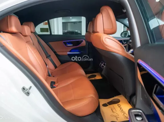Mercedes-Benz C200 Avantgarde 2025 - Mercedes C200 Avantgarde 2025 siêu lướt cực đẹp