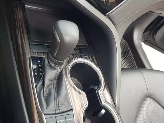 Toyota Camry 2.5Q 2020 - Toyota Camry 2.5Q 2020 - mua bán xe ô tô cũ uy tín tại Hà Nội