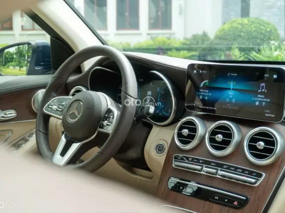 Mercedes-Benz GLC 200 4Matic 2022 - Mercedes GLC200 4Matic V1 2022 siêu lướt cực đẹp