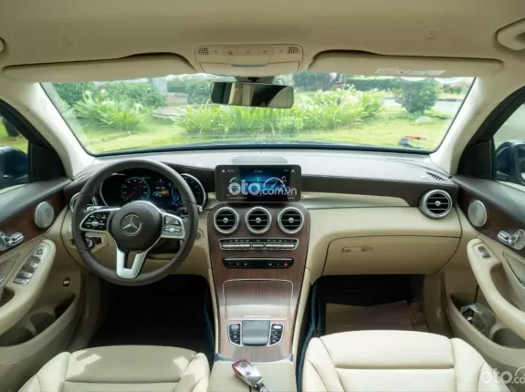 Mercedes-Benz GLC 200 4Matic 2022 - Mercedes GLC200 4Matic V1 2022 siêu lướt cực đẹp