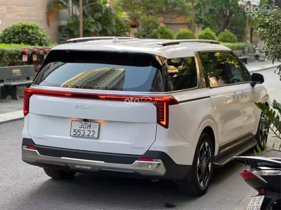 Kia Carnival 2.2D Premium 2025 - Full Premium Siêu Lướt Chỉ 15000km