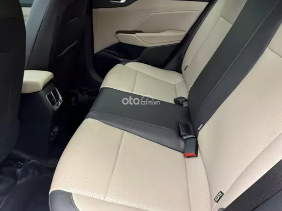 Hyundai Accent 1.5 AT đặc biệt 2022 - Xe cực đẹp 1 chủ, giá tốt liên hệ em