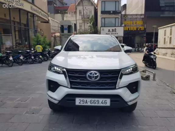 Toyota Fortuner 2.4G 4x2 AT  2024 - Toyota Fortuner 2.4G 4x2 AT 2024 - mua bán xe ô tô cũ uy tín tại Hà Nội