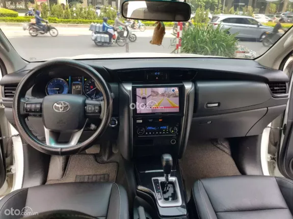 Toyota Fortuner 2.4G 4x2 AT  2024 - Toyota Fortuner 2.4G 4x2 AT 2024 - mua bán xe ô tô cũ uy tín tại Hà Nội