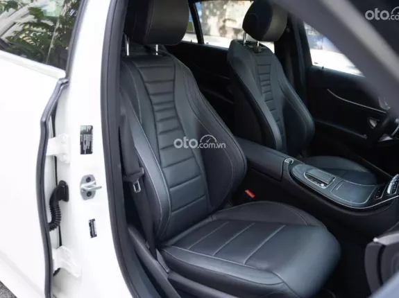 Mercedes-Benz E300 AMG 2021 - Tư nhân chính chủ, full options công nghệ hiện đại