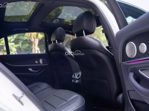 Mercedes-Benz E300 AMG 2021 - Tư nhân chính chủ, full options công nghệ hiện đại