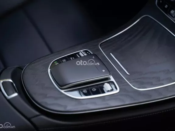 Mercedes-Benz E300 AMG 2021 - Tư nhân chính chủ, full options công nghệ hiện đại
