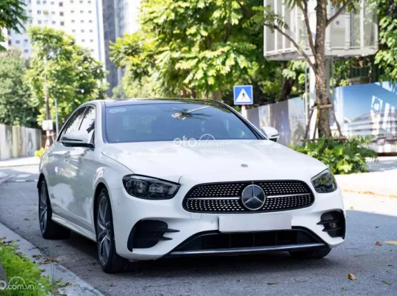 Mercedes-Benz E300 AMG 2021 - Tư nhân chính chủ, full options công nghệ hiện đại