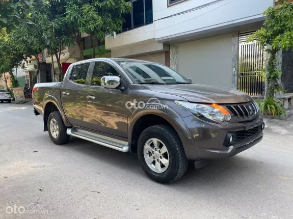 Mitsubishi Triton 4×2 AT 2019 - Đủ hồ sơ sang tên ngay, giá cực tốt