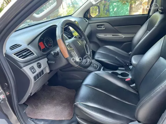 Mitsubishi Triton 4×2 AT 2019 - Đủ hồ sơ sang tên ngay, giá cực tốt