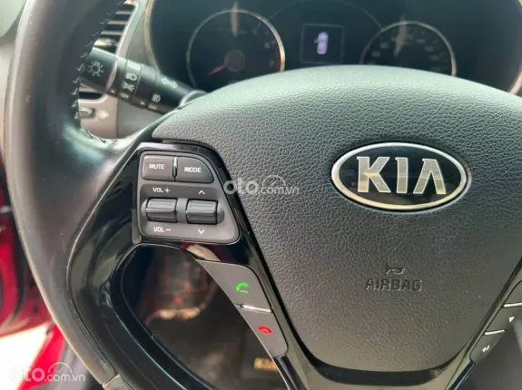 Kia Cerato 1.6 AT Deluxe 2018 - Xe cực đẹp, giá tốt xem tại Hà Nội