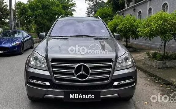 Mercedes-Benz GL 550 GL550 2010 - Xám nt đen