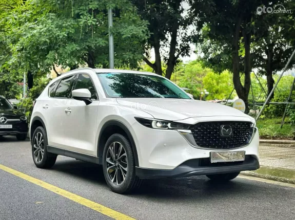 Mazda CX-5 2.0 Luxury 2025 - Siêu mới, odo 9000km siêu lướt